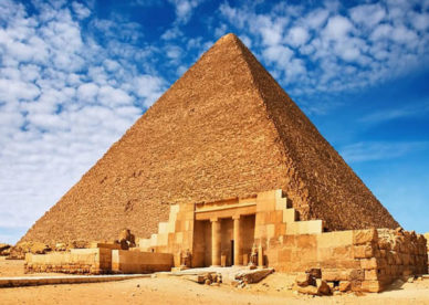 صور سياحة الاهرامات بمنظرها الجميل في مصر -عالم الصور